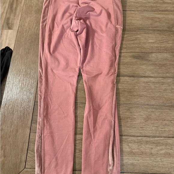 PINK Victoria's Secret Mauve Cozy Leggings - Picture 4 of 5